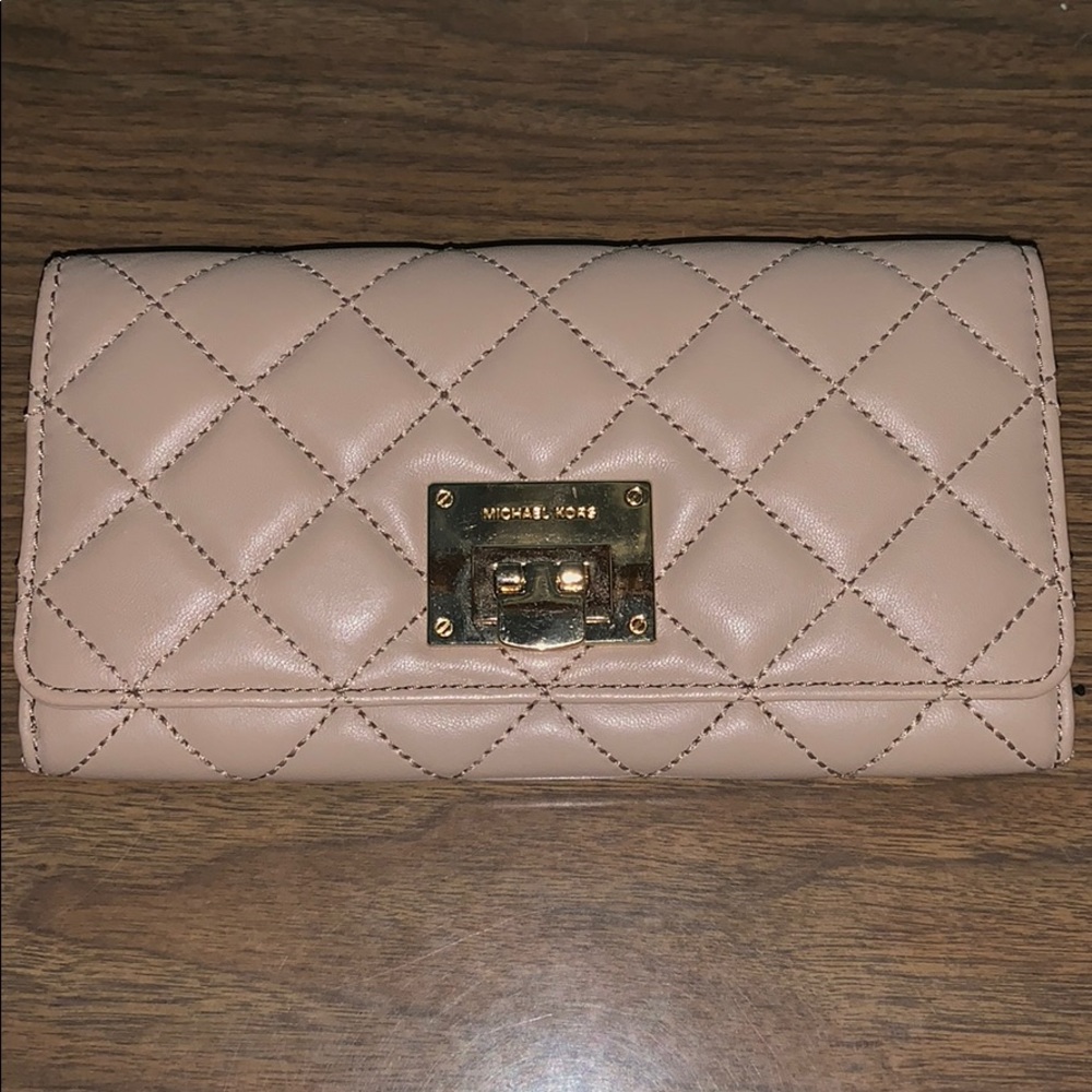 Tan Michael Kors wallet